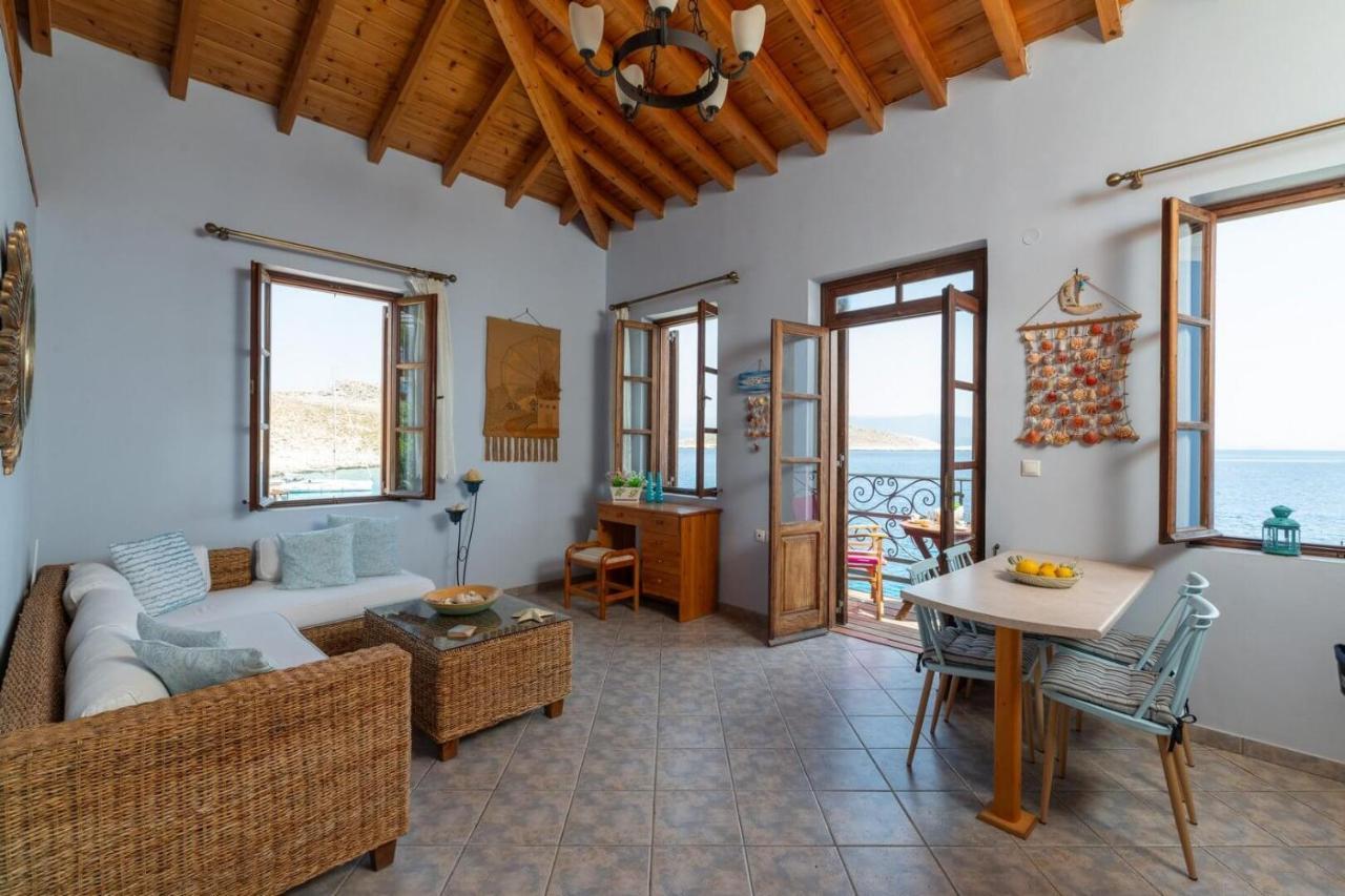 Villa Leleka Chalki Town Extérieur photo
